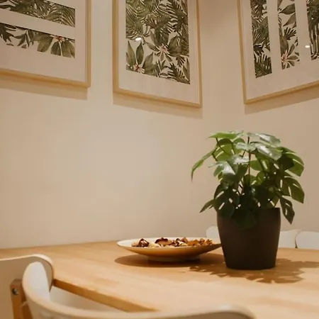 Nature&design In Centrale Apartment *